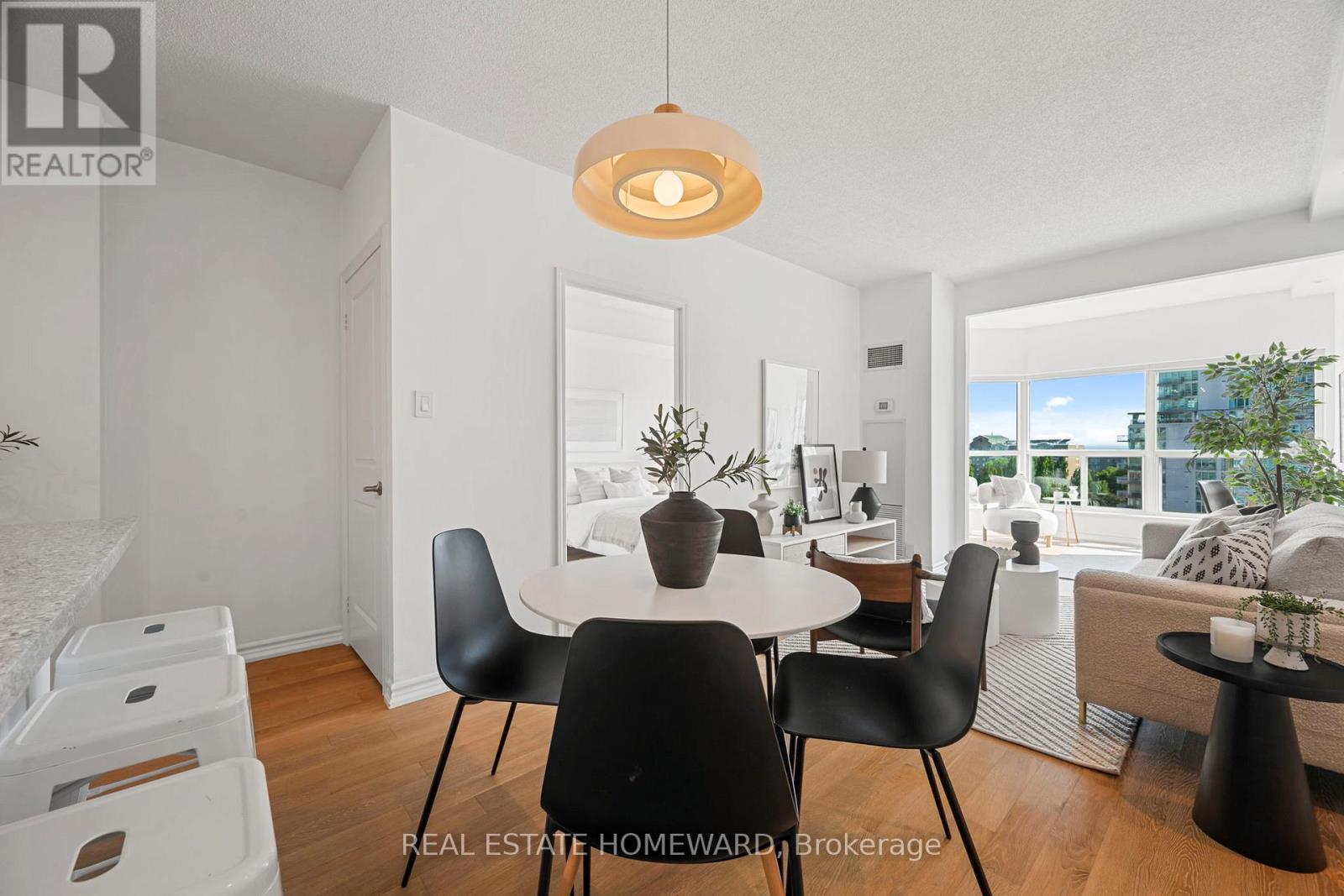 1030 - 600 Queens Quay W, Toronto, Ontario  M5V 3M3 - Photo 6 - C13525260