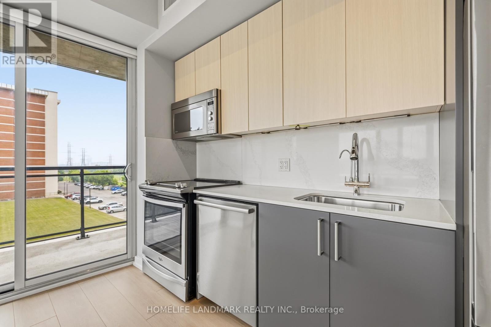 307 - 3237 Bayview Avenue, Toronto, Ontario  M2K 0G1 - Photo 3 - C13525308