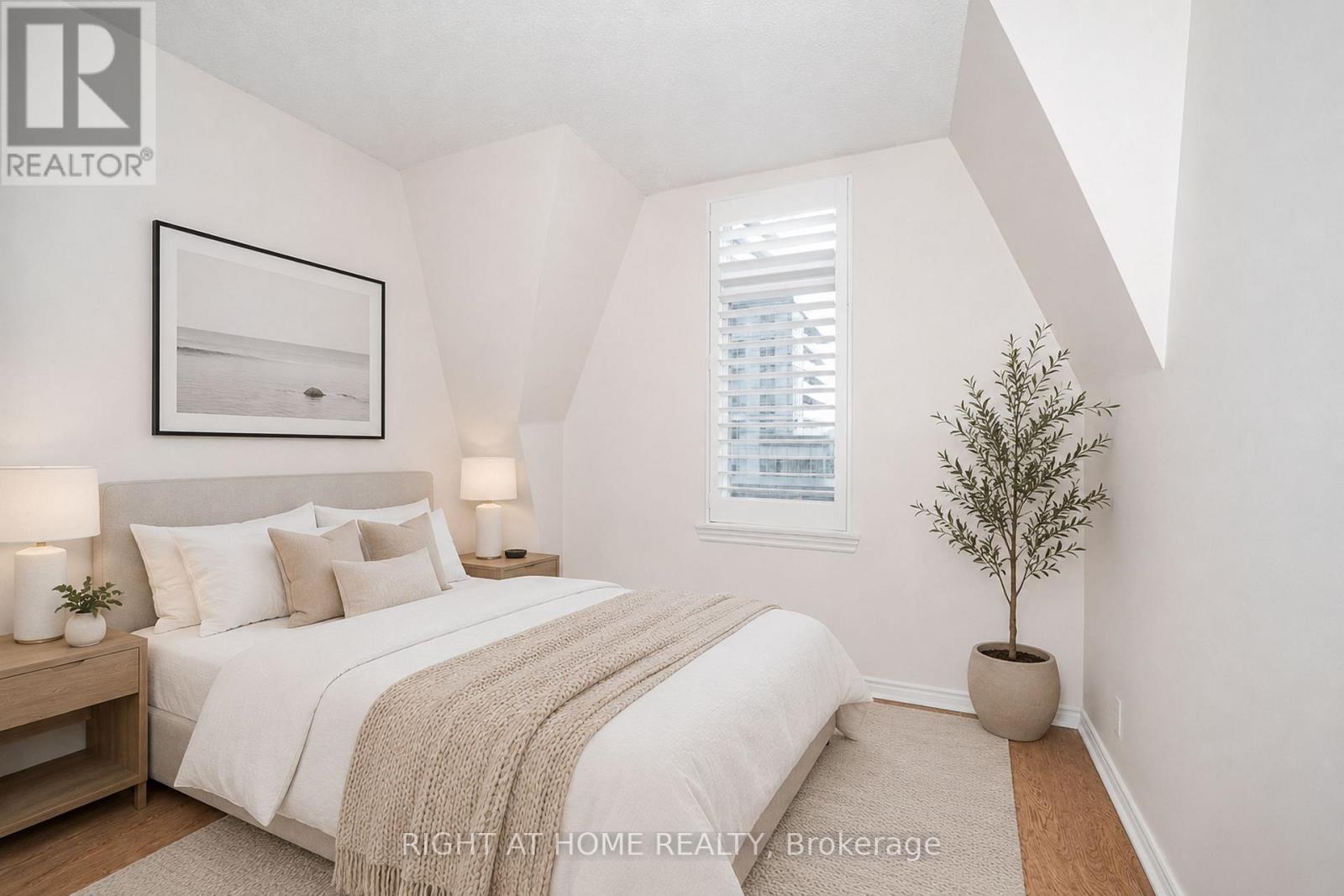 22 - 108 Redpath Avenue, Toronto, Ontario  M4S 2J7 - Photo 15 - C13525332