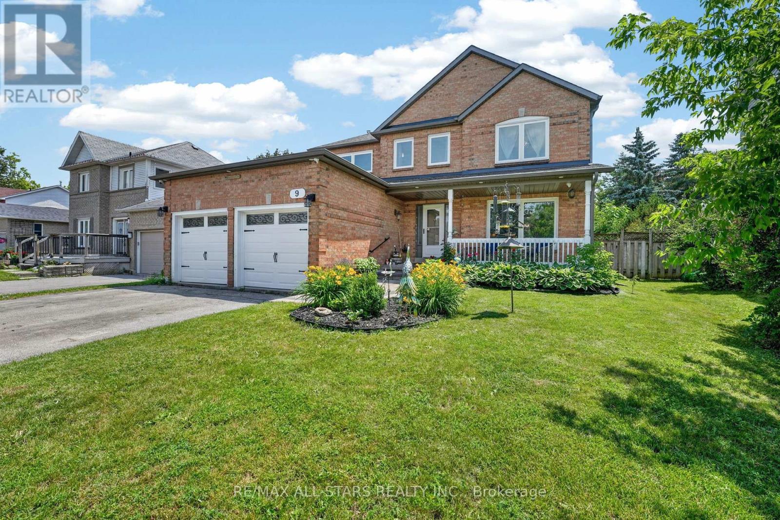 9 Fontaine Drive, Georgina, Ontario  L4P 3P2 - Photo 6 - N13525280