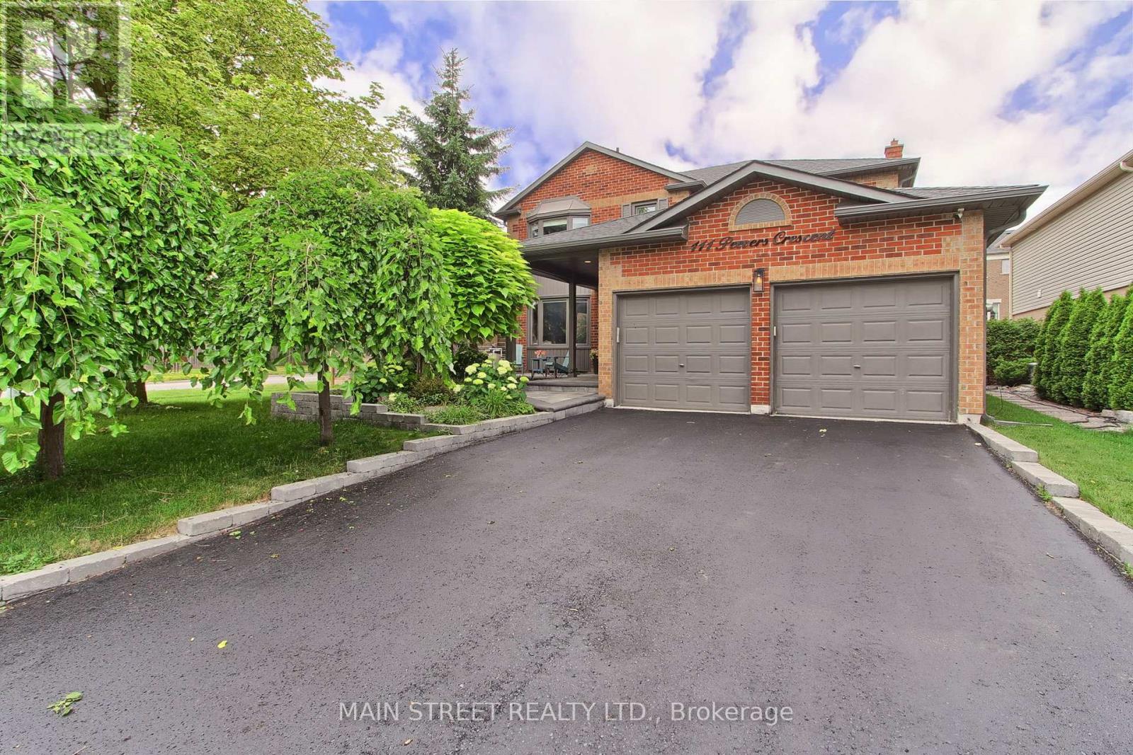 111 Peevers Crescent, Newmarket, Ontario L3Y 7T2 - Photo 1 - N13525284