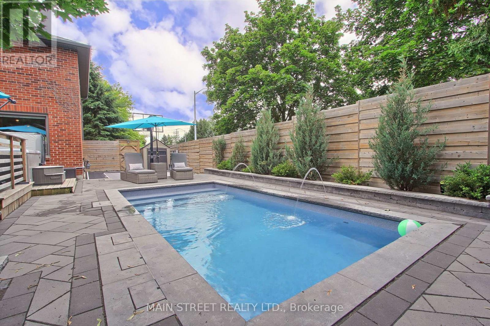 111 Peevers Crescent, Newmarket, Ontario L3Y 7T2 - Photo 29 - N13525284