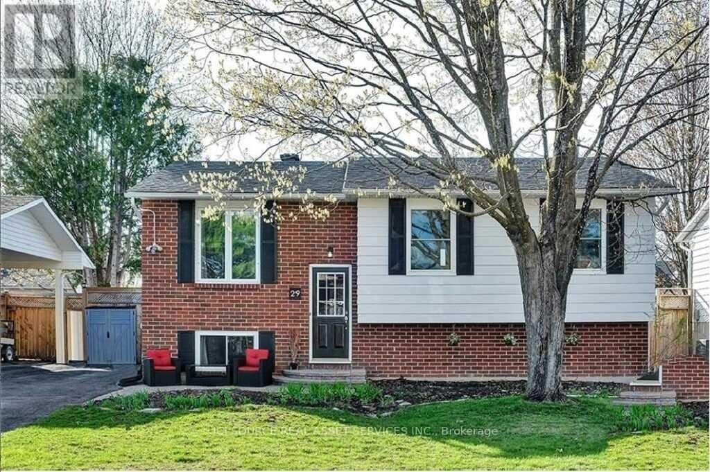 29 UXBRIDGE CRESCENT