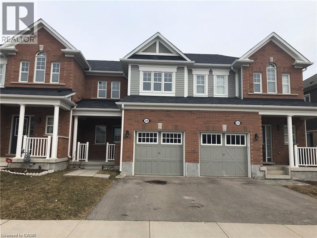 258 APPLE HILL Crescent