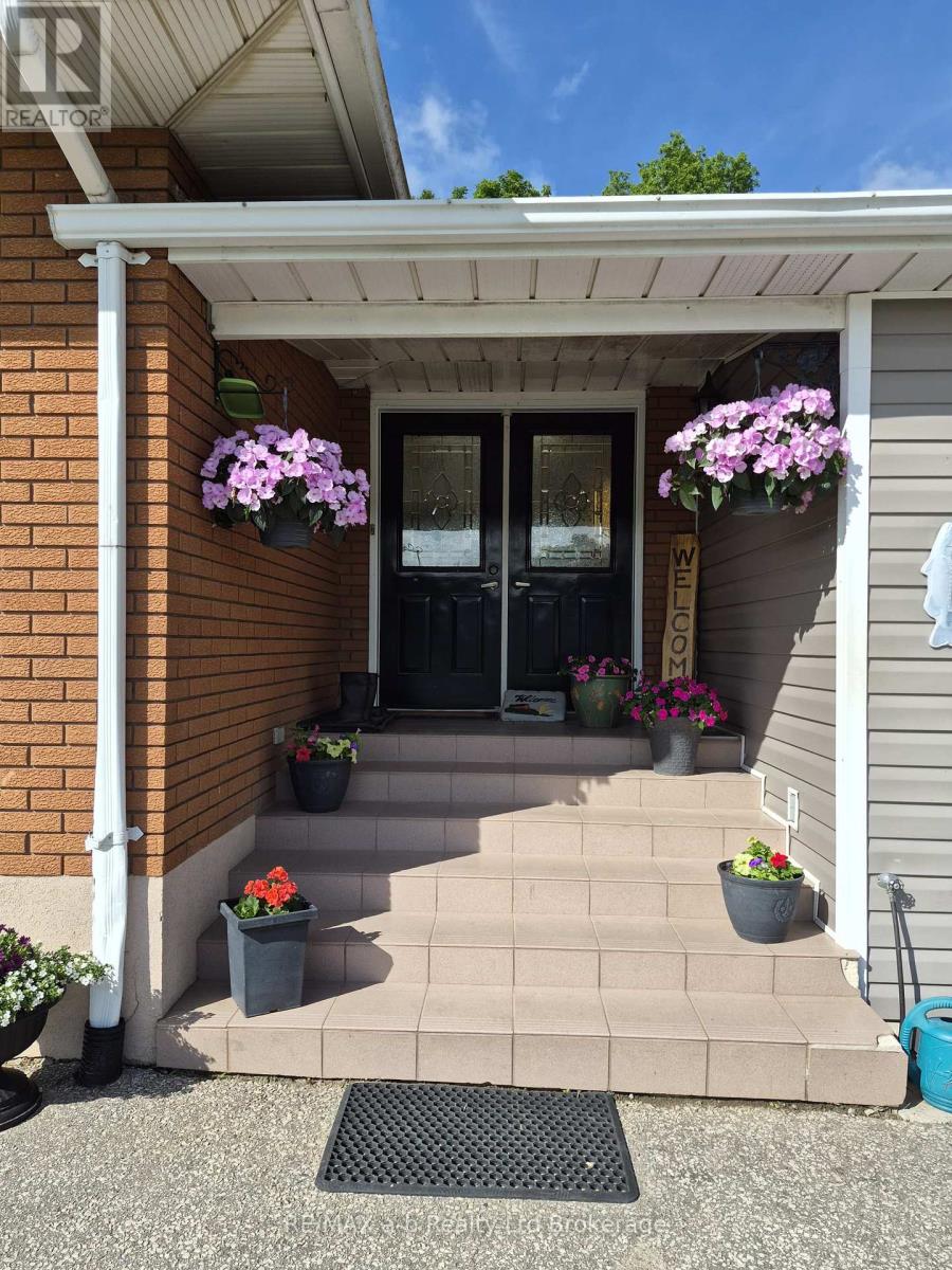 244 11th Concession Road, Norfolk, Ontario  N0E 1G0 - Photo 10 - X12206051