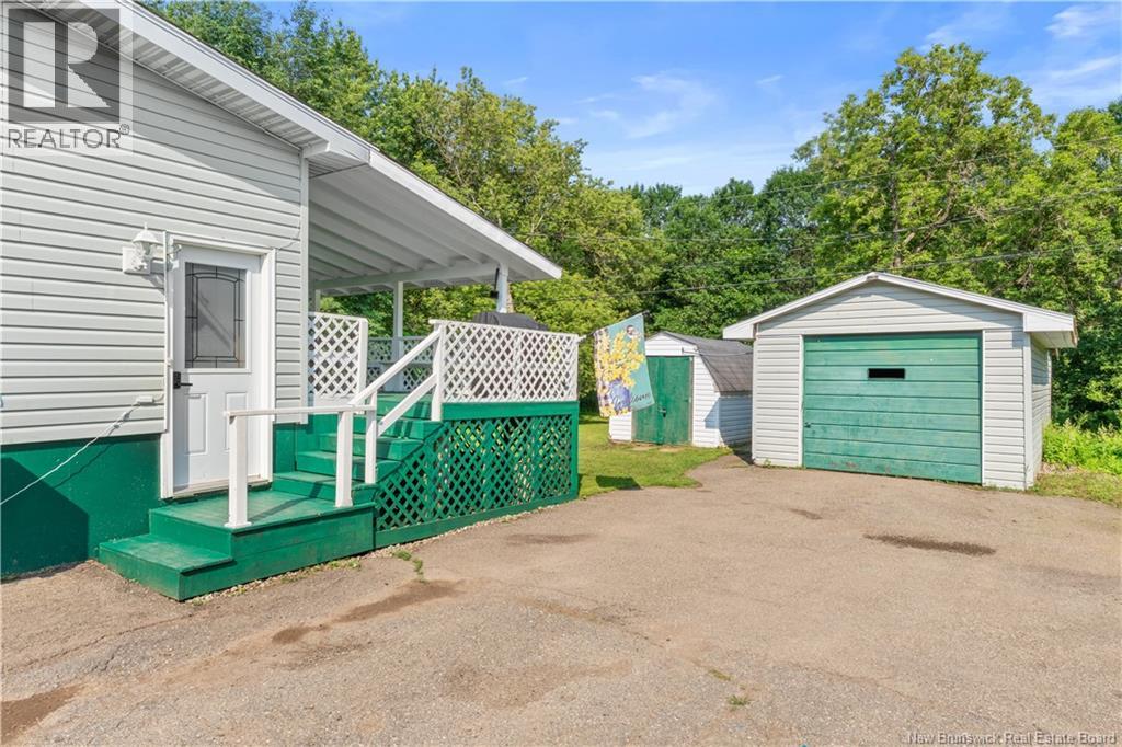 75 Mclean Street, Sussex, New Brunswick  E4E 2G5 - Photo 7 - NB143109