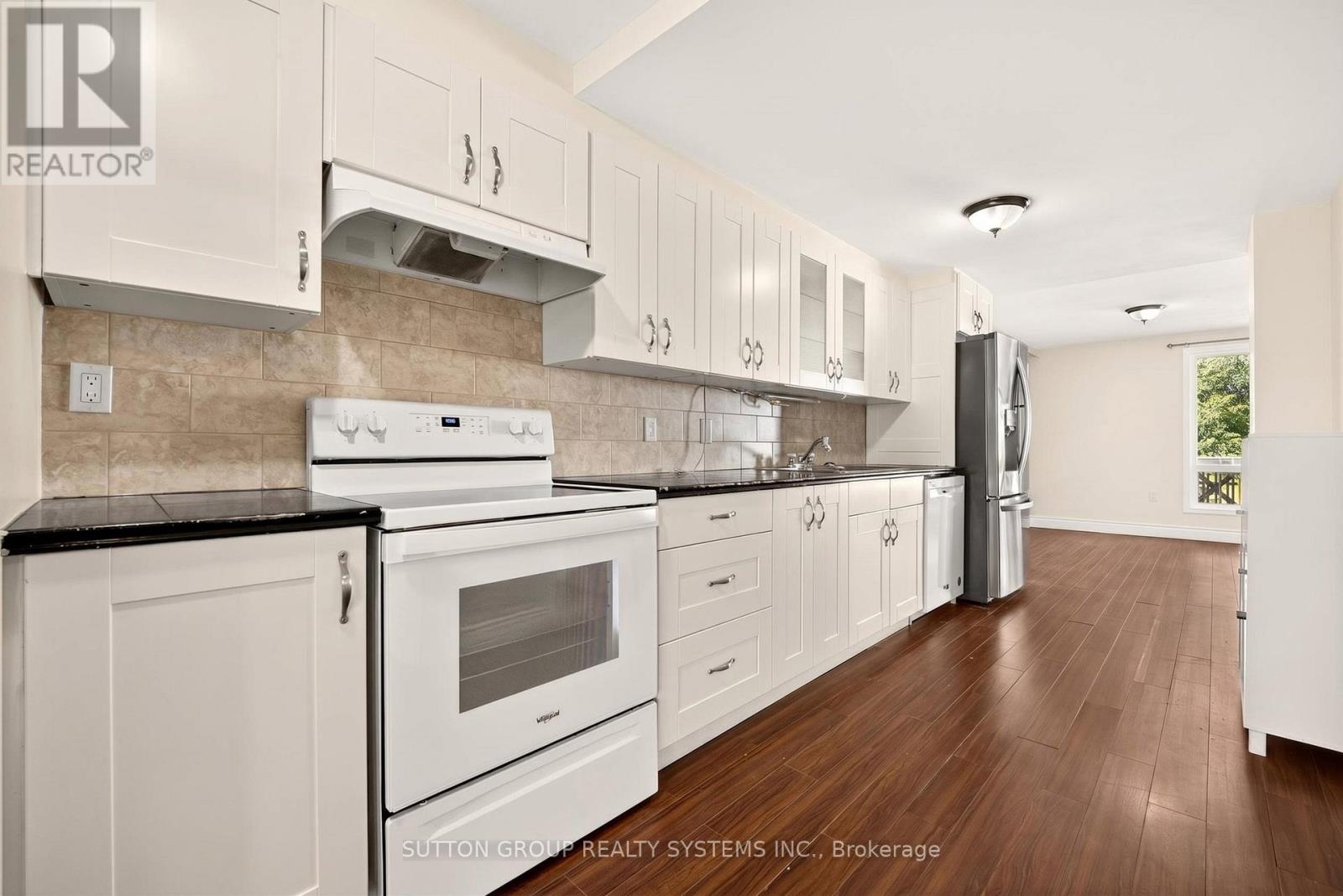 2082 Lilac Drive, Innisfil, Ontario L9S 1Y9 - Photo 13 - N13525354