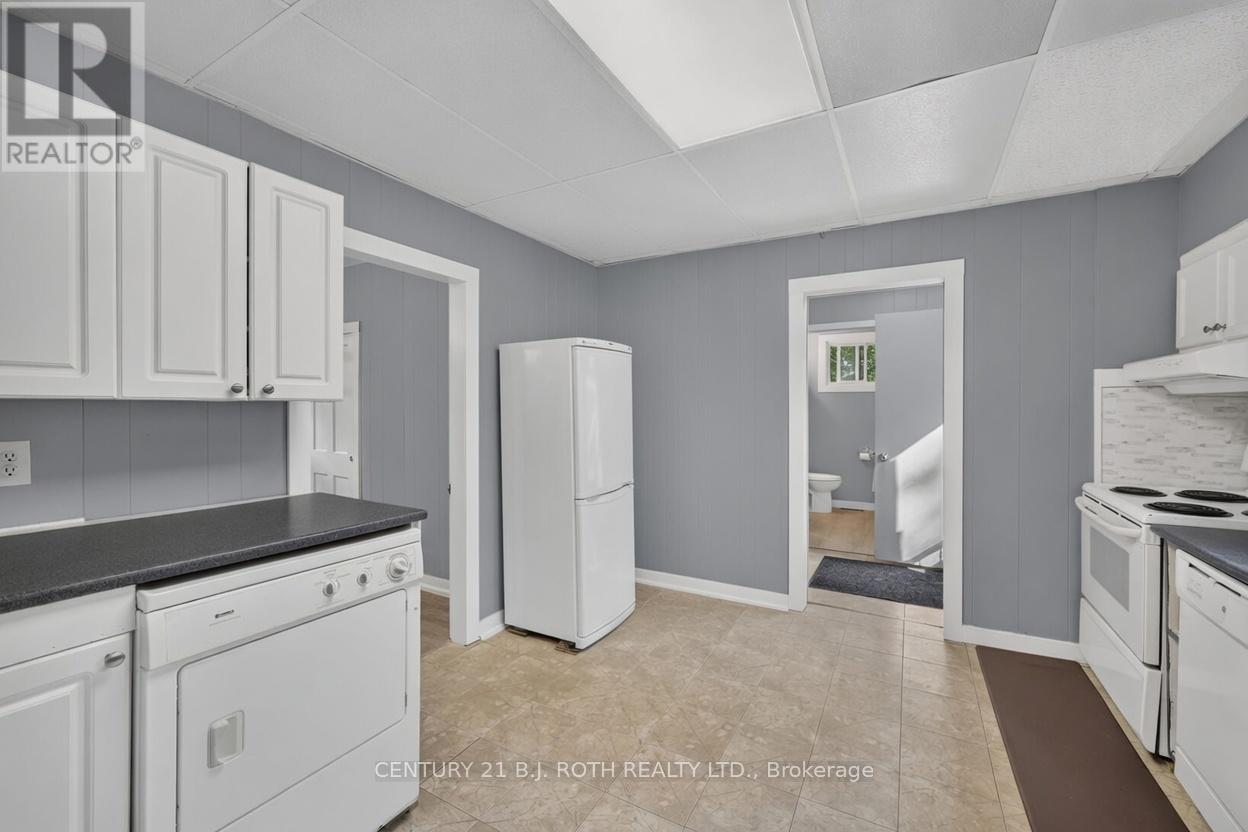 232 Mary Street, Orillia, Ontario  L3V 7Y7 - Photo 5 - S13525368