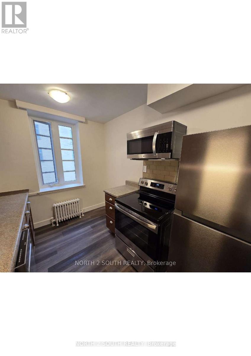 210 - 707 Eglinton Avenue W, Toronto, Ontario  M5N 1C8 - Photo 13 - C12992372