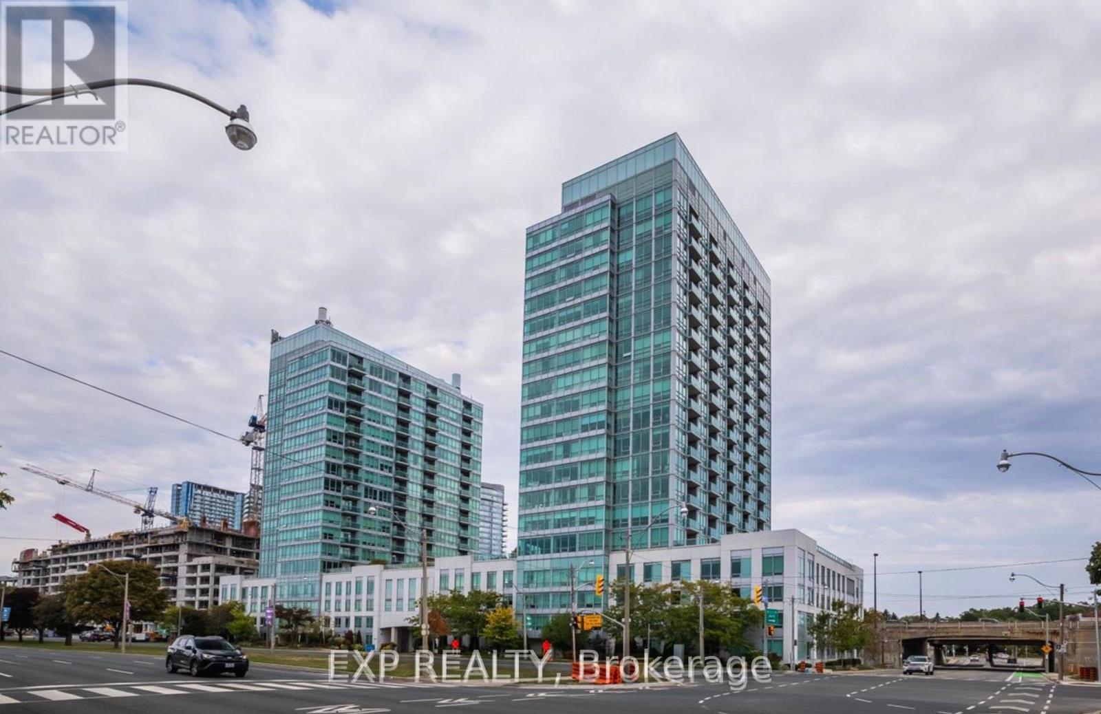 LPH07 - 1900 LAKE SHORE BOULEVARD W