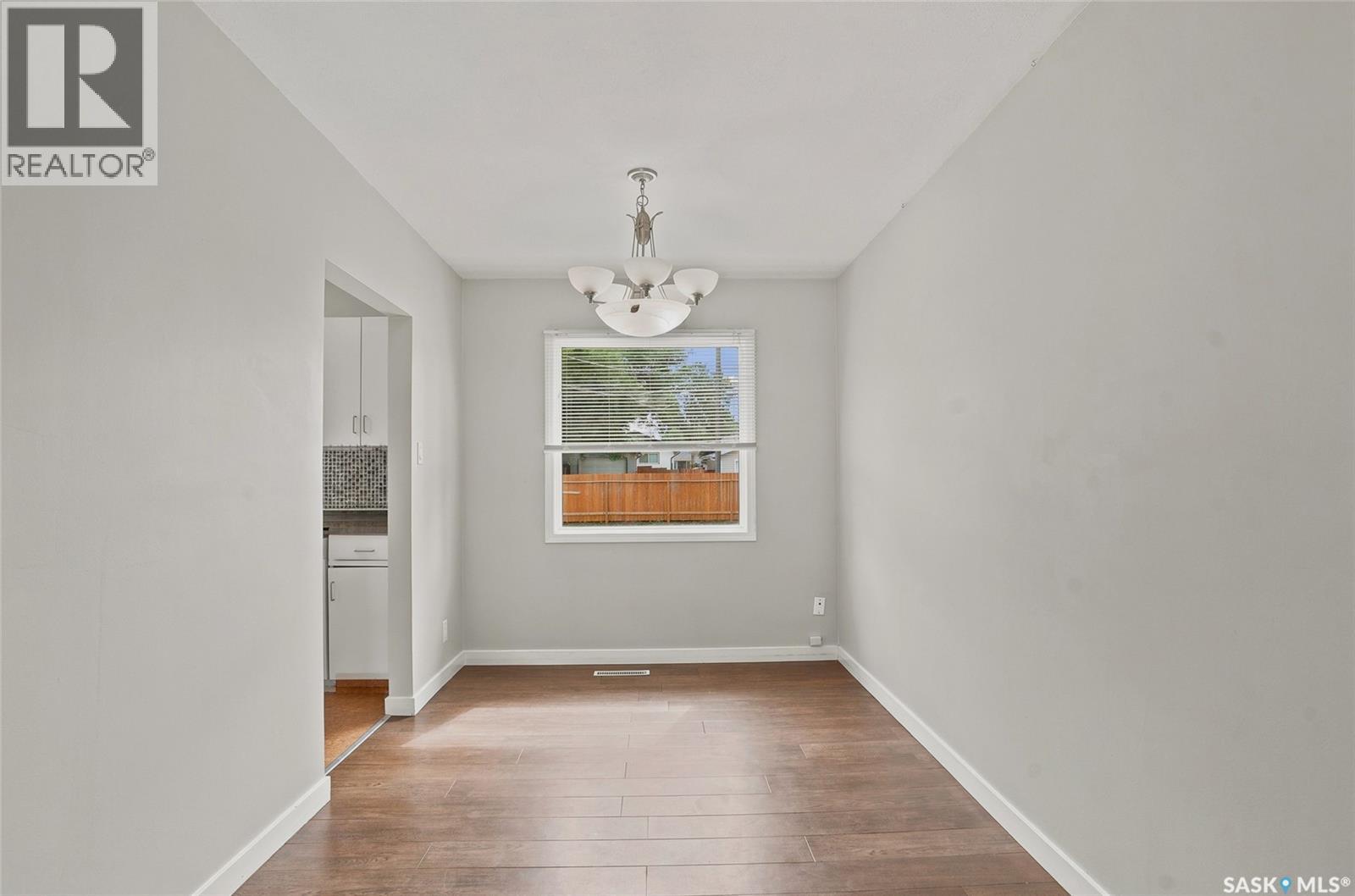 322 Witney Avenue N, Saskatoon, Saskatchewan  S7L 3M5 - Photo 10 - SK041523