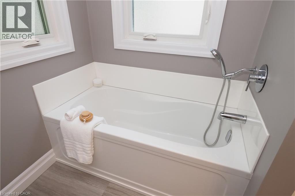 7 Ivy Lane Court, Kitchener, Ontario  N2N 3P8 - Photo 24 - 40843604