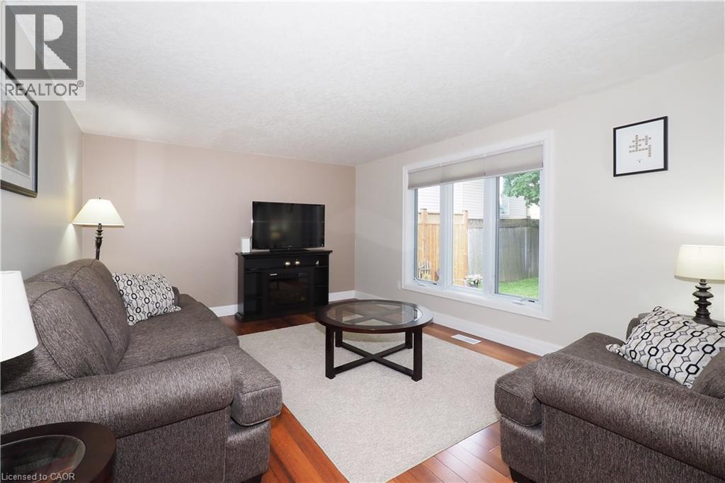 7 Ivy Lane Court, Kitchener, Ontario  N2N 3P8 - Photo 7 - 40843604