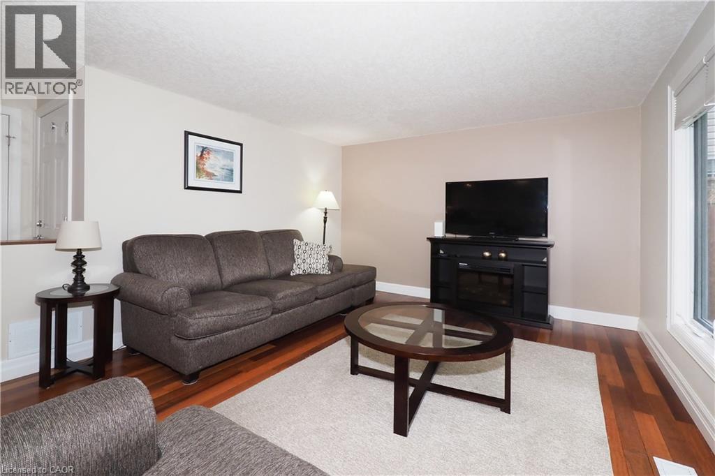 7 Ivy Lane Court, Kitchener, Ontario  N2N 3P8 - Photo 8 - 40843604