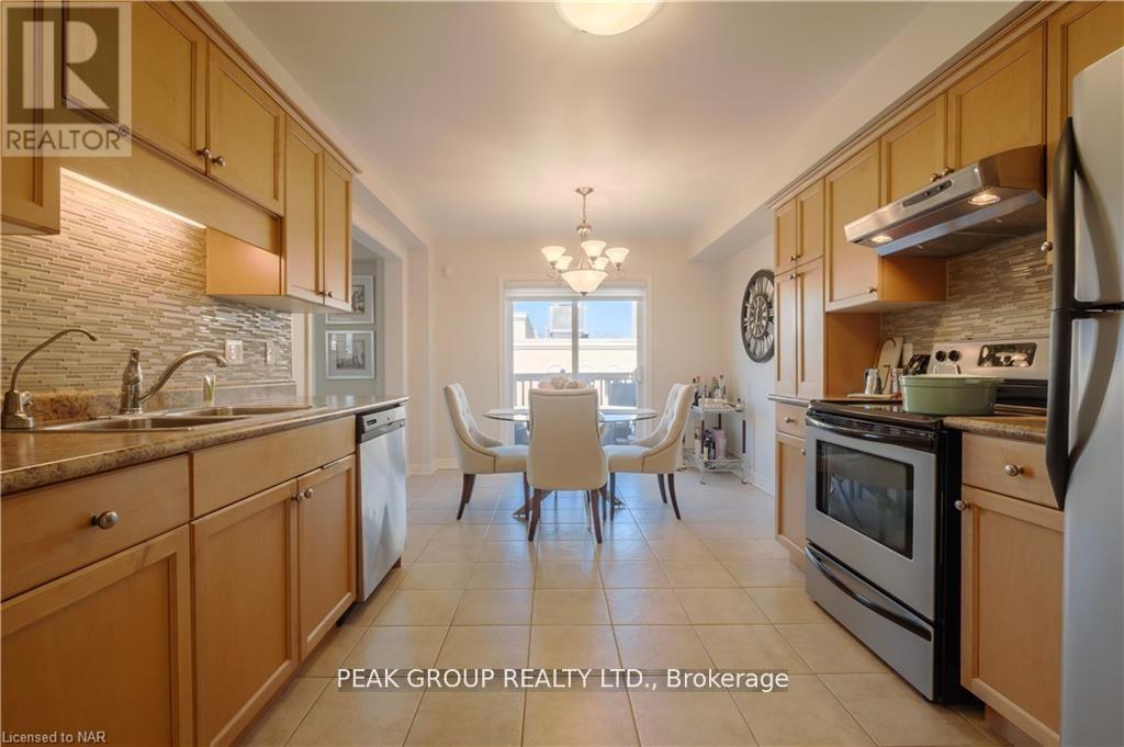 9 Flynn Court, St. Catharines, Ontario  L2R 6P9 - Photo 3 - X13525498