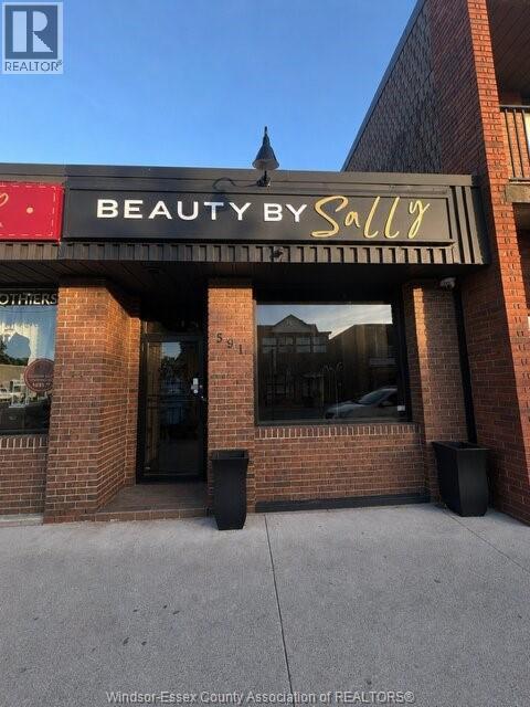 591 ERIE, Windsor, Ontario