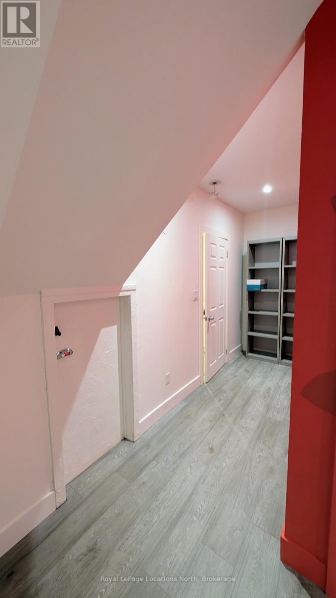 4 Louisa St Street E, Blue Mountains, Ontario  N0H 2P0 - Photo 11 - X13525400