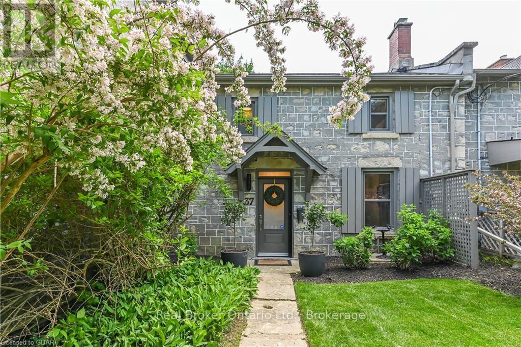 37 MEADOWVIEW AVENUE, Guelph, Ontario