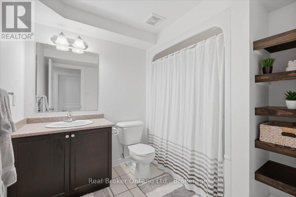 54 Laughland Lane, Guelph, Ontario  N1L 0C9 - Photo 33 - X13525494