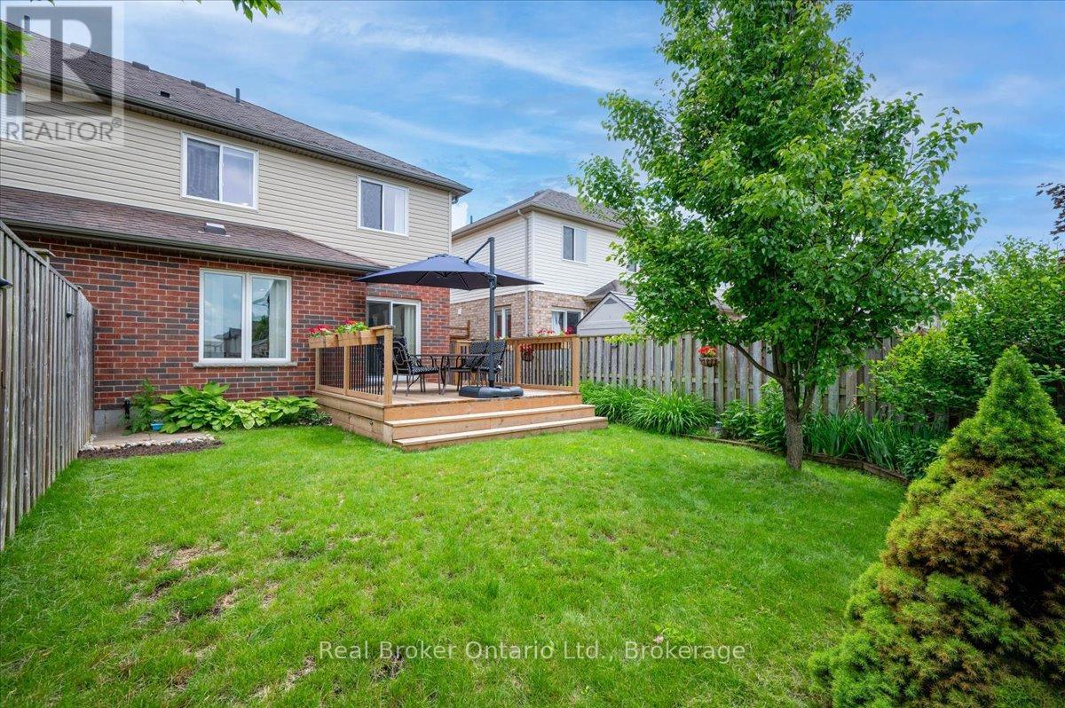 54 Laughland Lane, Guelph, Ontario  N1L 0C9 - Photo 38 - X13525494