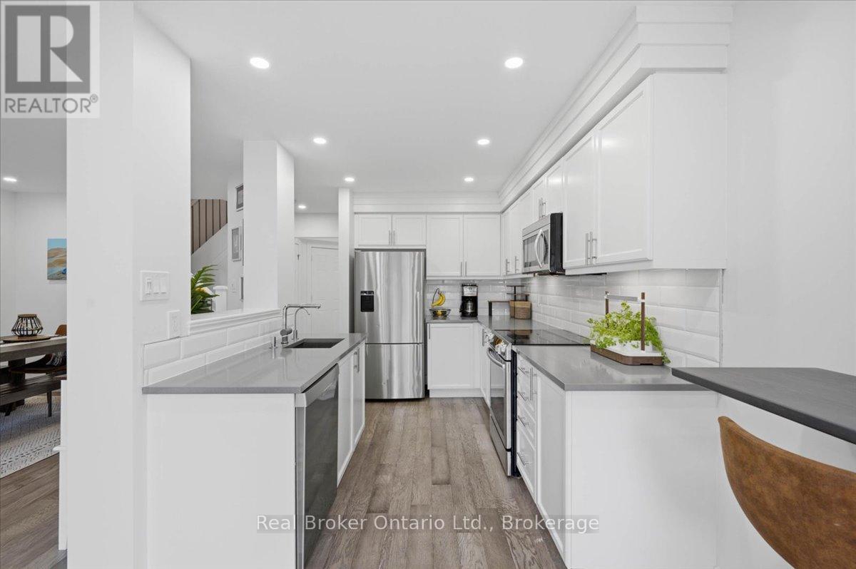 54 Laughland Lane, Guelph, Ontario  N1L 0C9 - Photo 7 - X13525494