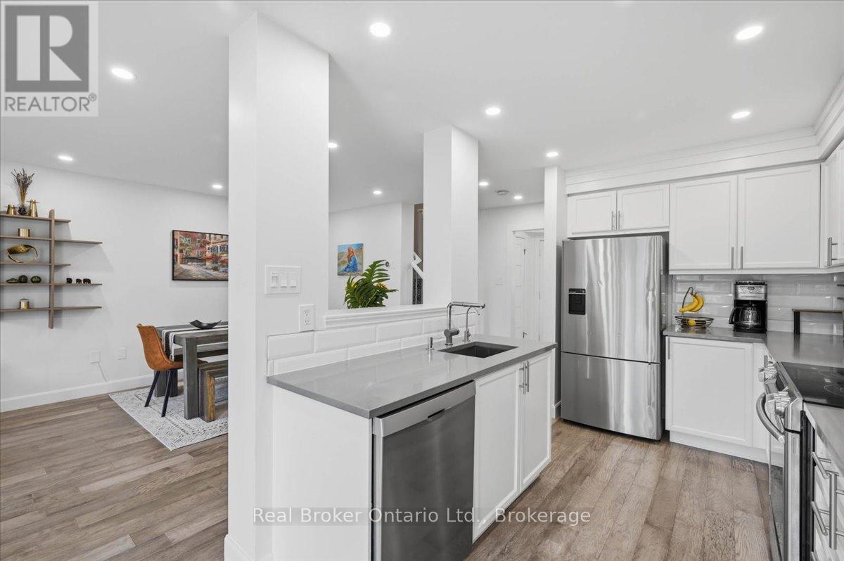 54 Laughland Lane, Guelph, Ontario  N1L 0C9 - Photo 8 - X13525494