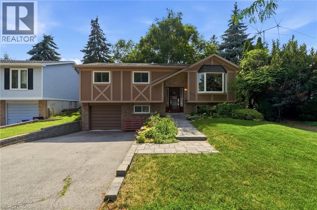 2410 CAVENDISH Drive, Burlington, Ontario