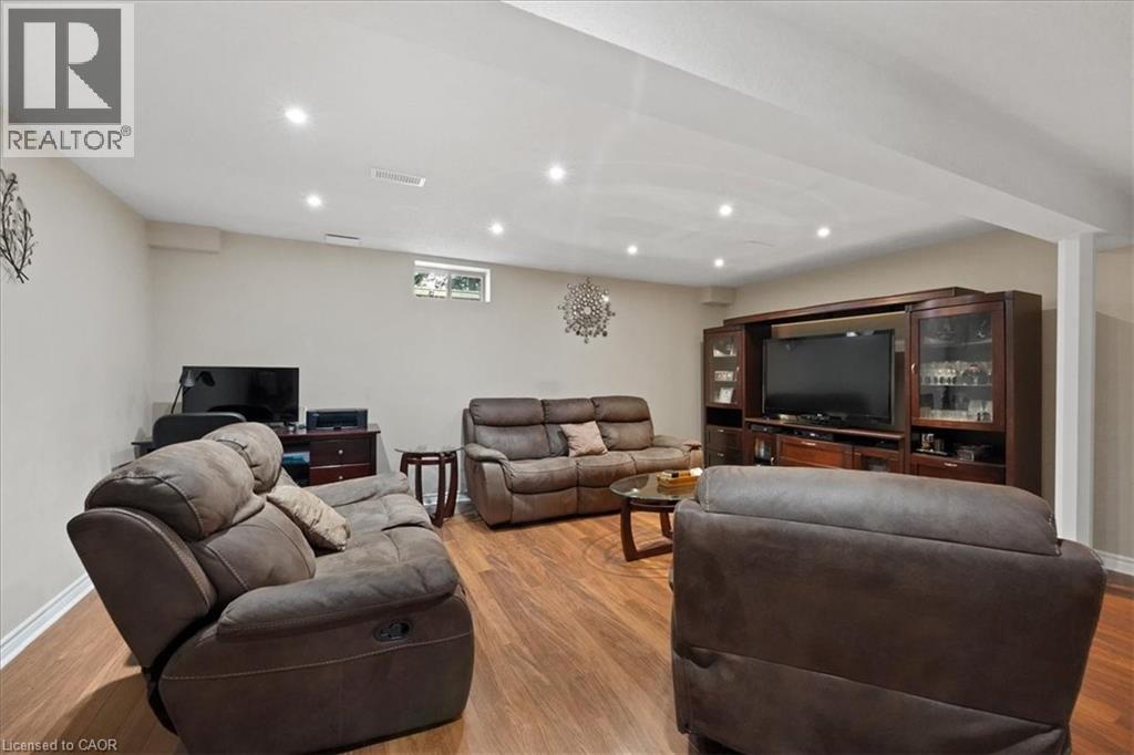 222 Fall Fair Way Unit# 3, Binbrook, Ontario  L0R 1C0 - Photo 34 - 40845379
