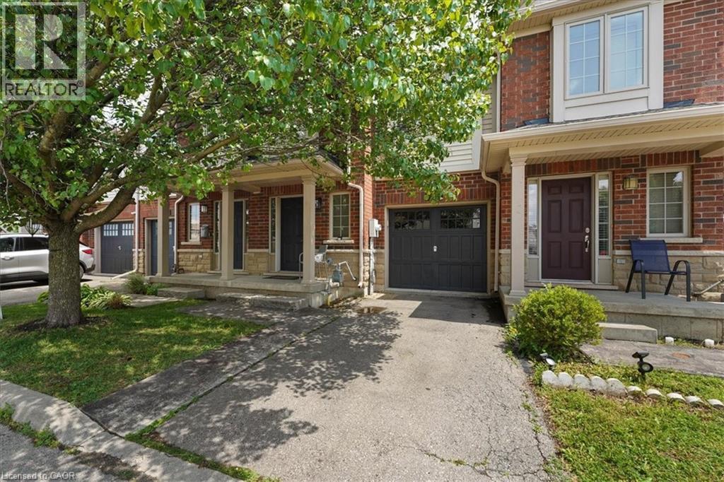 222 Fall Fair Way Unit# 3, Binbrook, Ontario  L0R 1C0 - Photo 3 - 40845379