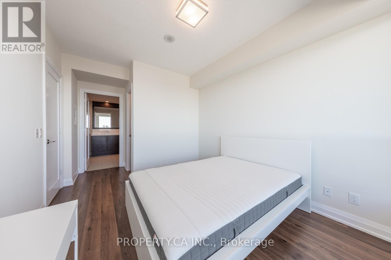 3422 - 5 SHEPPARD AVENUE E