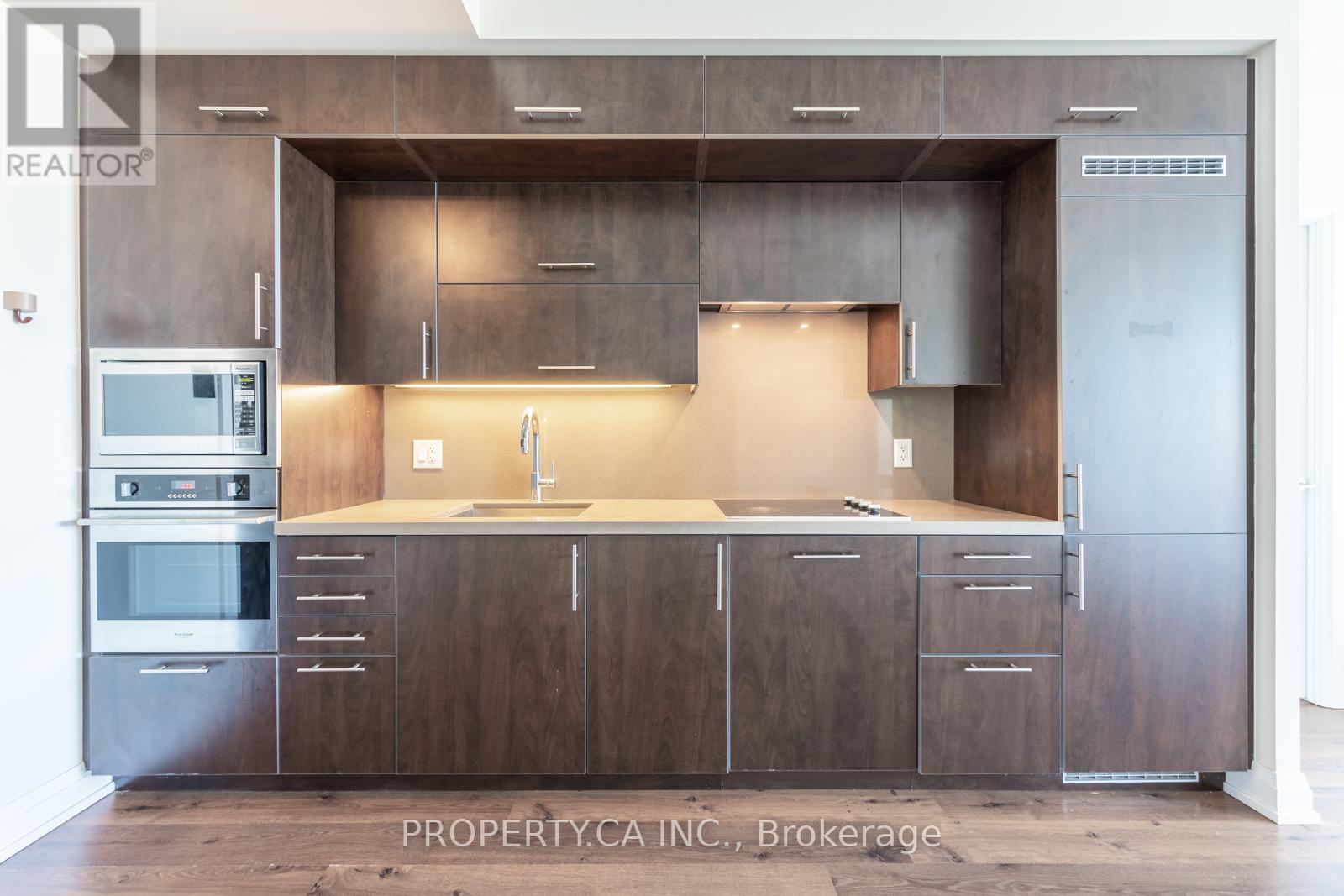 3422 - 5 Sheppard Avenue E, Toronto, Ontario  M2N 2Z8 - Photo 3 - C13525398