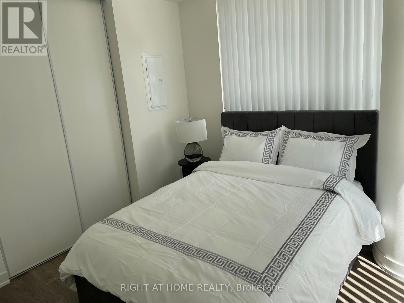 1713 - 87 Peter Street, Toronto, Ontario  M5V 0P1 - Photo 12 - C13525534
