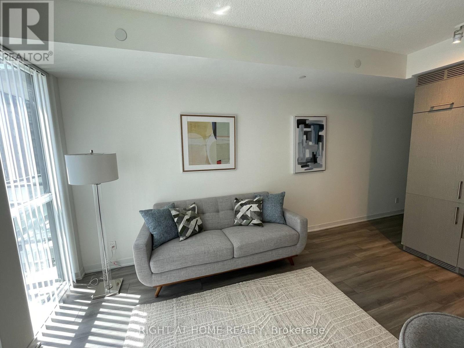 1713 - 87 Peter Street, Toronto, Ontario  M5V 0P1 - Photo 3 - C13525534