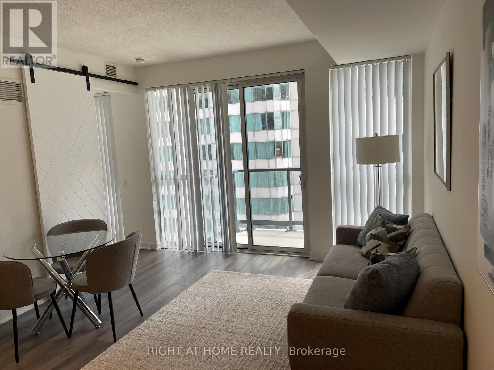 1713 - 87 Peter Street, Toronto, Ontario  M5V 0P1 - Photo 6 - C13525534