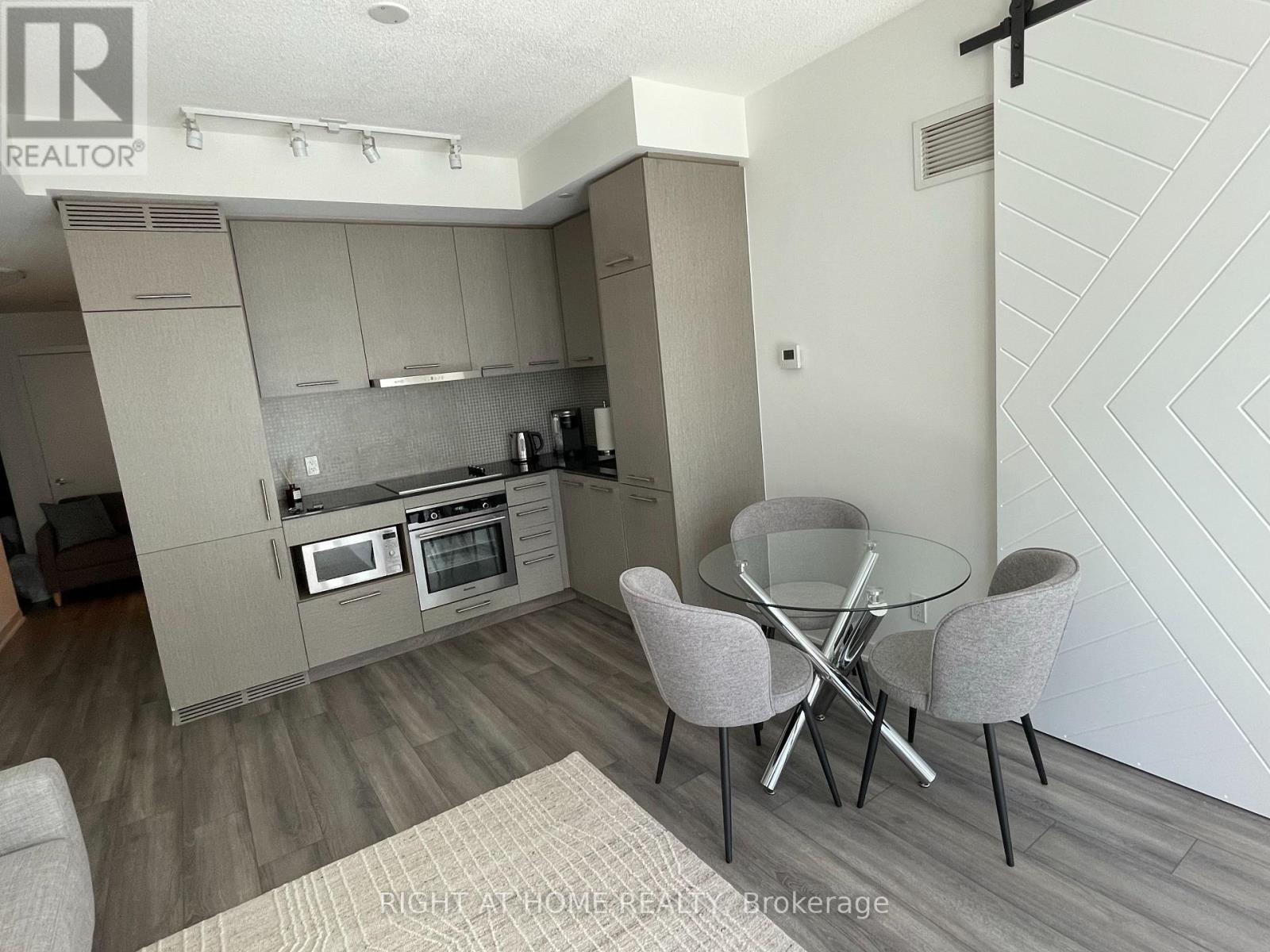 1713 - 87 Peter Street, Toronto, Ontario  M5V 0P1 - Photo 8 - C13525534