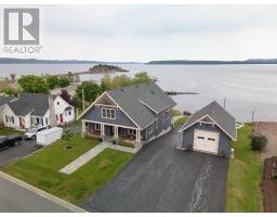 <div class="price">$799,000</div> 28 Church Road<br>Botwood, Newfoundland & Labrador<br><div class='bed_bath'>3 Bed | 3 Bath</div>