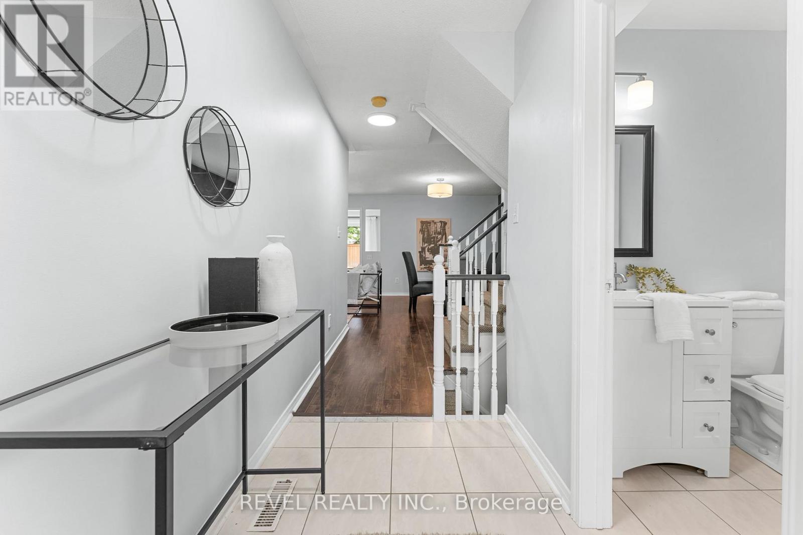 37 Portage Trail, Whitby, Ontario  L1N 9R3 - Photo 7 - E13525412