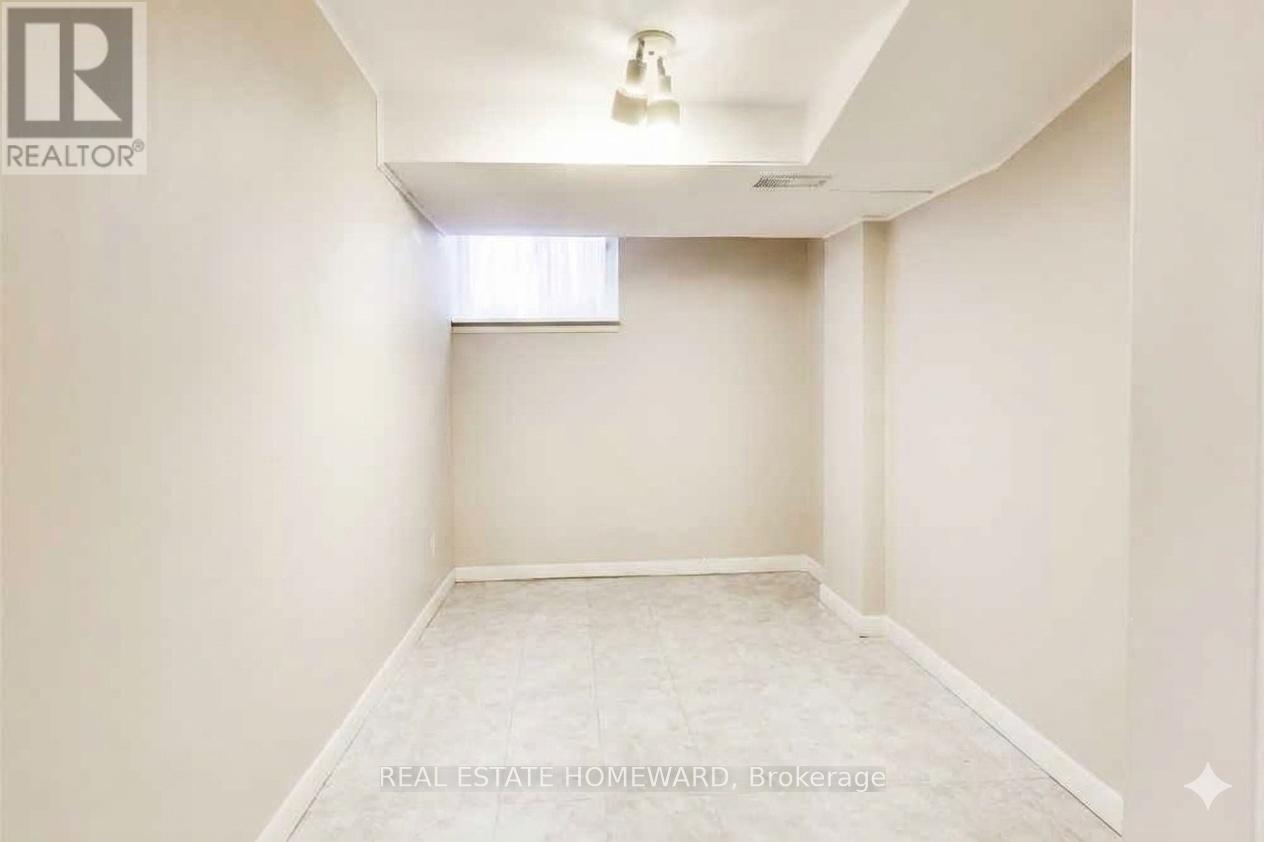 4 Martorino Drive, Toronto, Ontario  M1K 2J2 - Photo 28 - E13525482