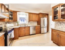 4 MARTORINO DRIVE, Toronto, Ontario