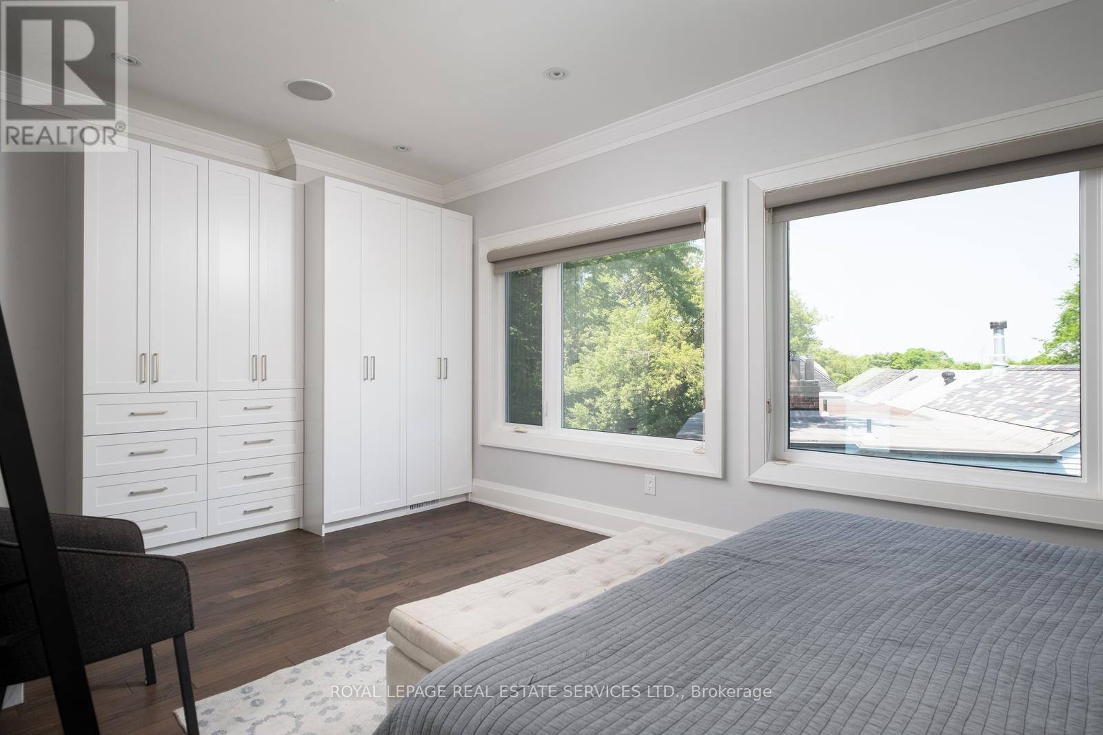 94 Cambridge Avenue, Toronto, Ontario  M4K 2L4 - Photo 14 - E13525520