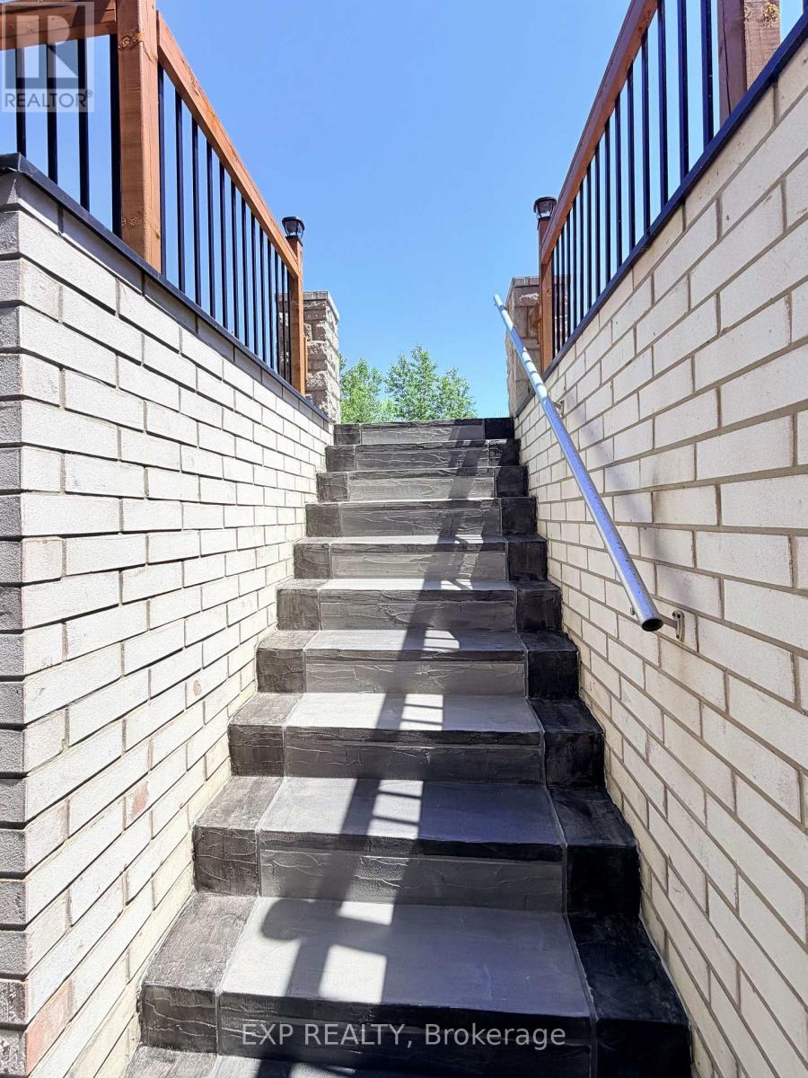 Lower - 1606 Sandhurst Crescent, Pickering, Ontario  L1V 6W2 - Photo 2 - E13525528