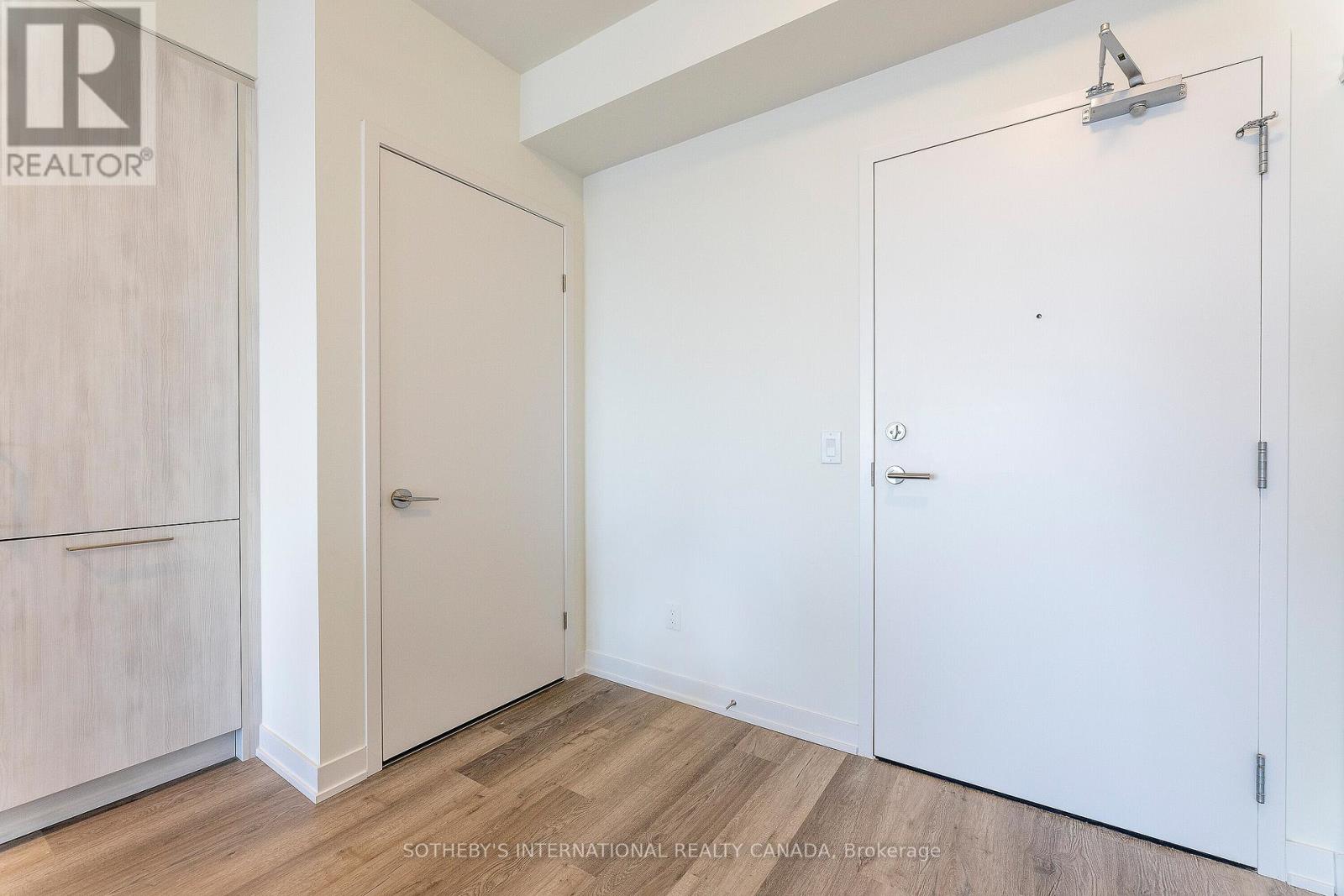 613 - 6 David Eyer Road, Richmond Hill, Ontario  L4S 0N6 - Photo 3 - N13525448