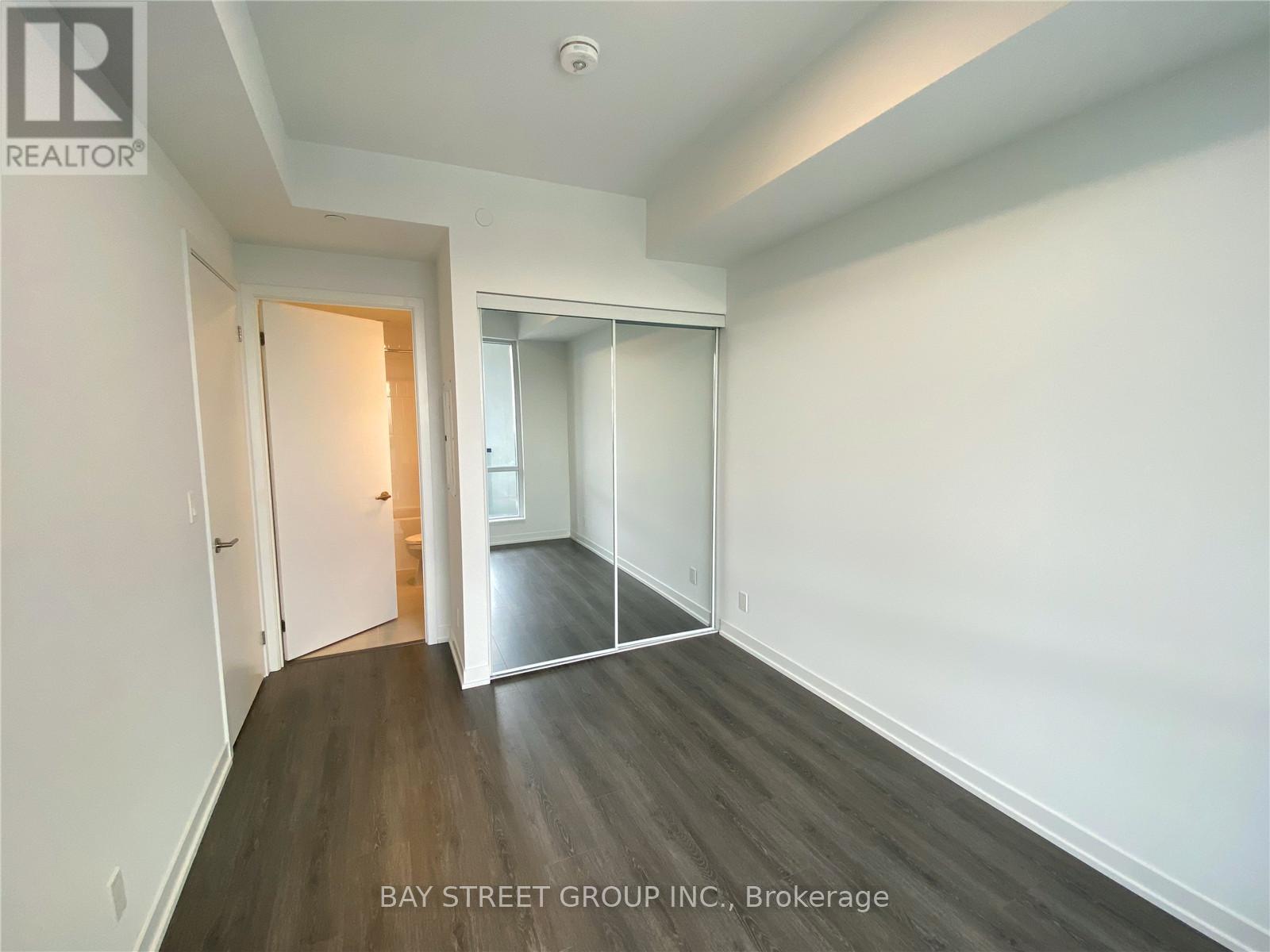 2002 - 7950 Bathurst Street, Vaughan, Ontario  L4J 0L4 - Photo 14 - N13525452