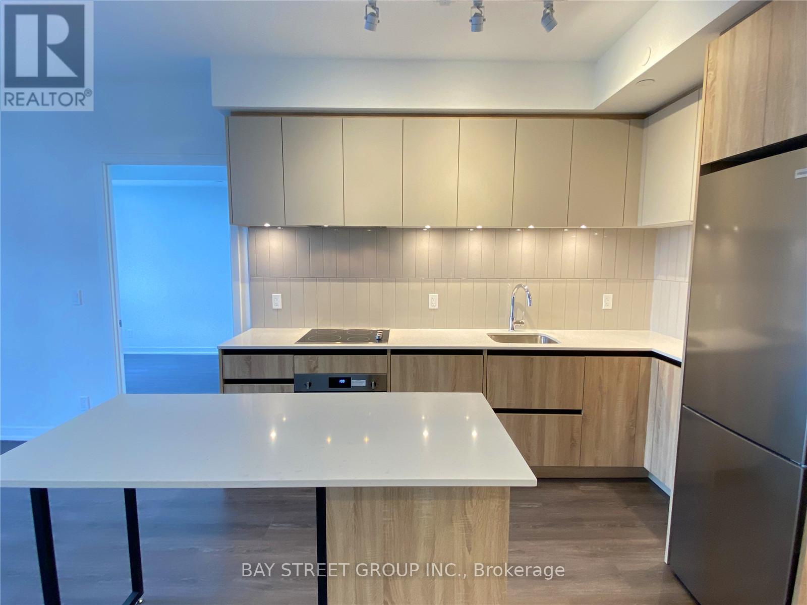 2002 - 7950 Bathurst Street, Vaughan, Ontario  L4J 0L4 - Photo 9 - N13525452