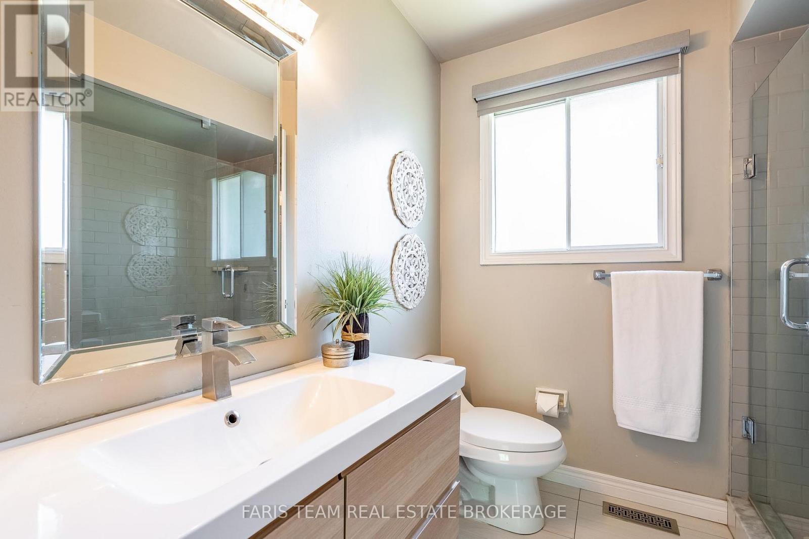55 Oakridge Drive, Barrie (Sunnidale), Ontario  L4N 5N6 - Photo 23 - S13525440