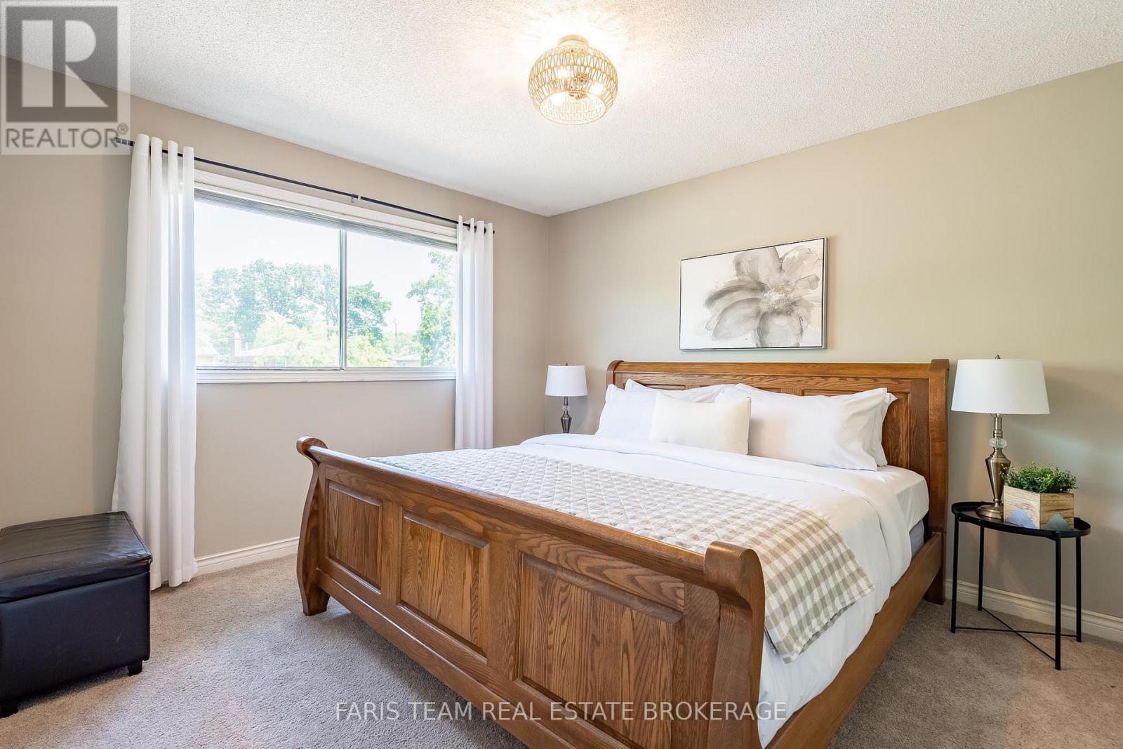 55 Oakridge Drive, Barrie (Sunnidale), Ontario  L4N 5N6 - Photo 24 - S13525440