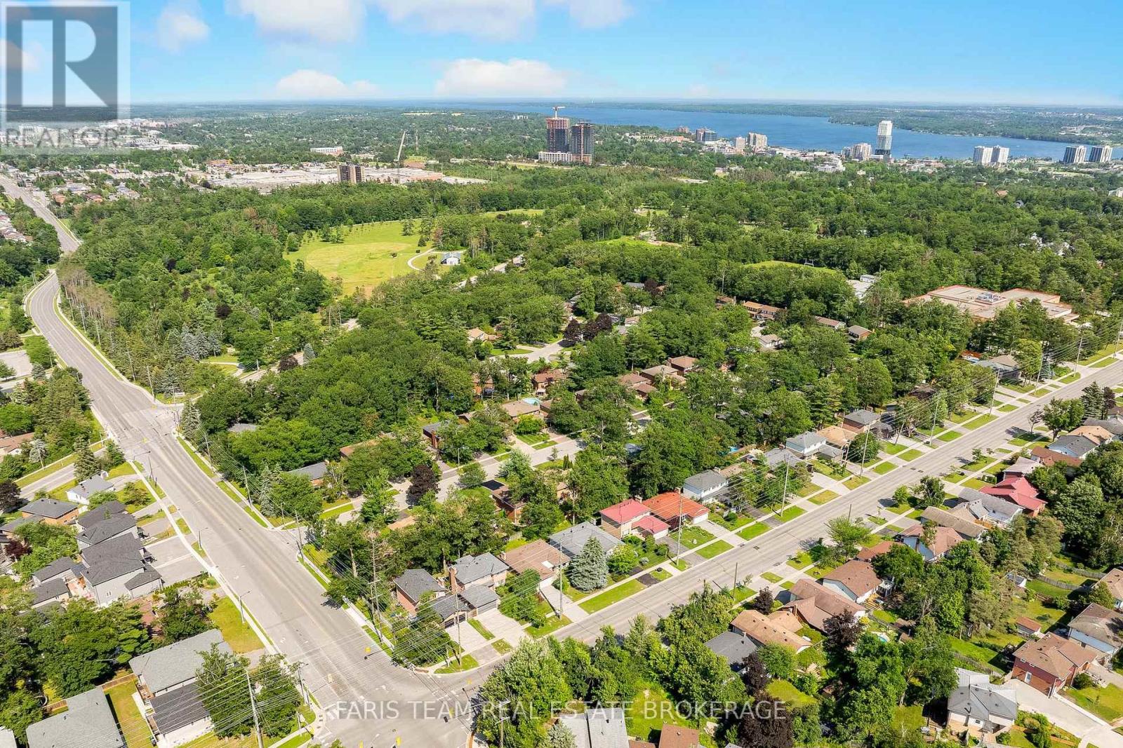 55 Oakridge Drive, Barrie (Sunnidale), Ontario  L4N 5N6 - Photo 45 - S13525440