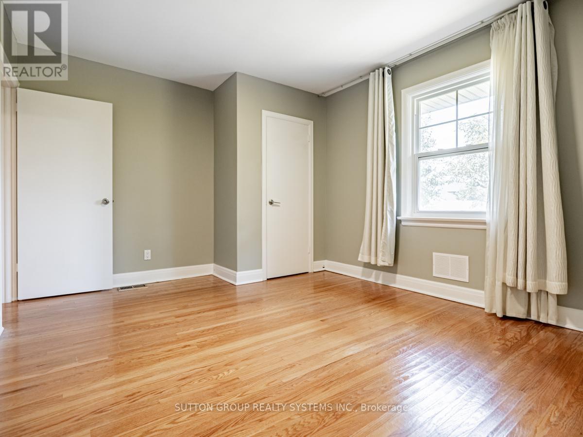 44 Saybrook Avenue, Toronto, Ontario  M8Z 2V4 - Photo 27 - W13525444