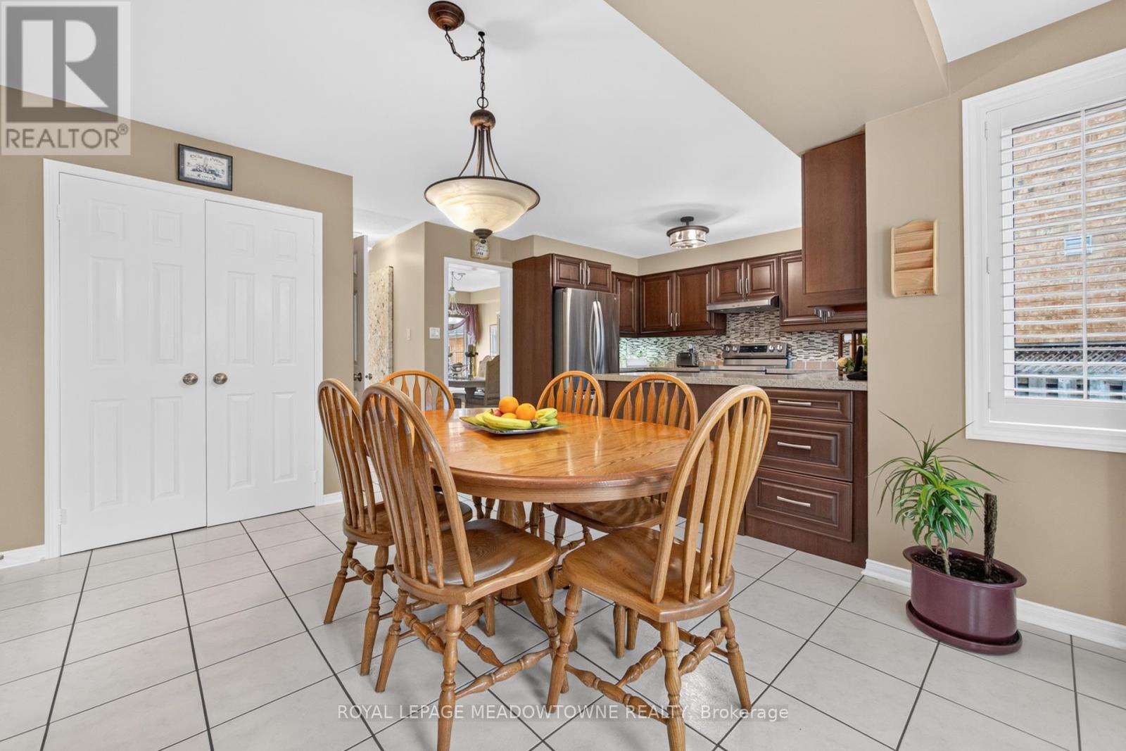 82 Miller Drive, Halton Hills, Ontario  L7G 5T2 - Photo 19 - W13525458