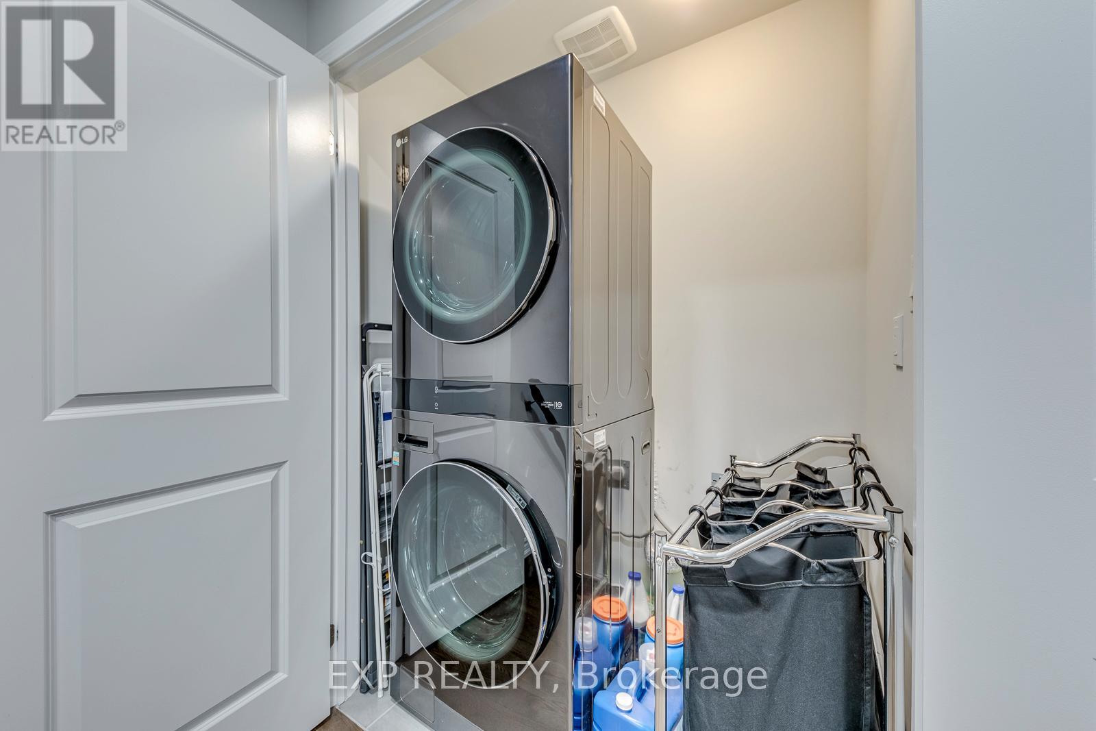 11 - 3002 Preserve Drive, Oakville, Ontario  L6M 0V2 - Photo 44 - W13525488